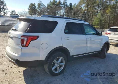 2016 Ford Explorer Xlt z USA, uszkodzony, nr VIN 1FM5K8D80GGA31745